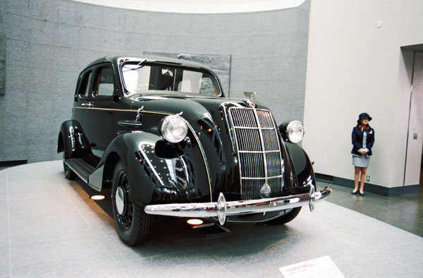 34-1ab (99-T01-31) 1936 Toyoda Model AA Sedan.jpg